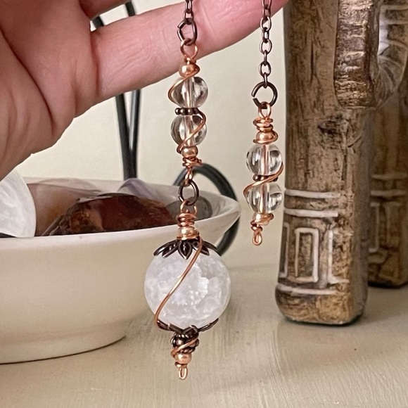 NWOT Crystal Quartz Copper Dowsing Pendulum - Picture 1 of 7